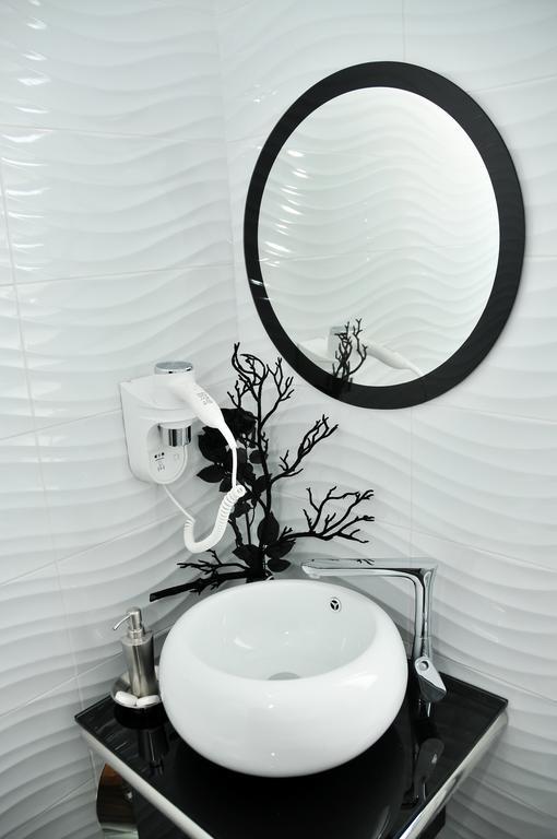 Tiranatop Suites Apartament