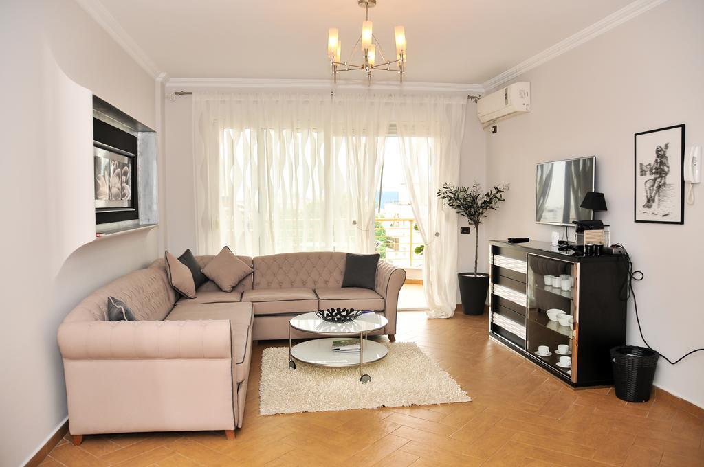 Apartament Tiranatop Suites *