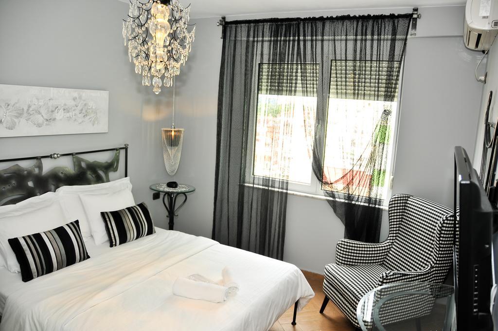 Tiranatop Suites Apartament